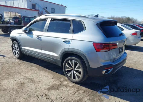 2022 Volkswagen Taos 1.5T Se from USA, damaged, VIN 3VVWX7B23NM030693